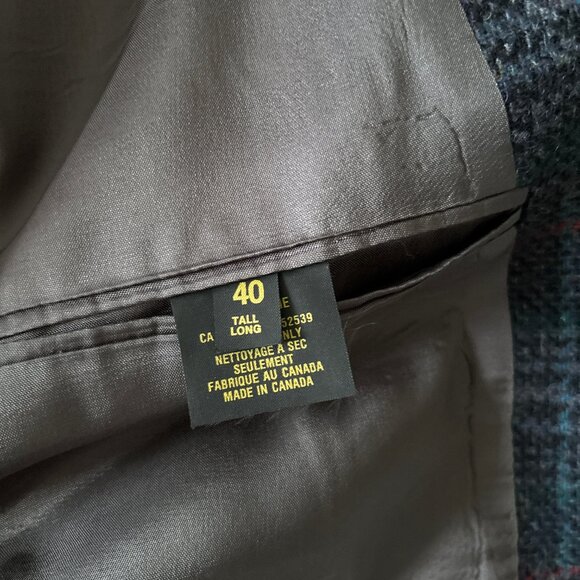 Tweed Sport Coat/Blazer in Multicolor Plaid - Made in Canada - Picture 9 of 10